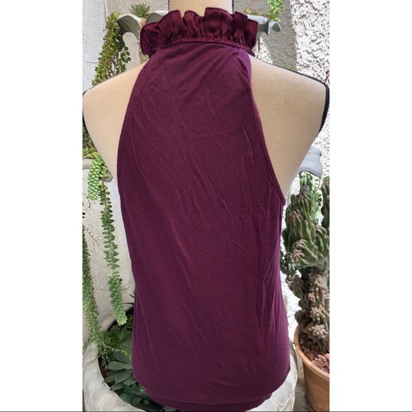 Marty M Ruffle Front Tank Large - Picture 3 of 4